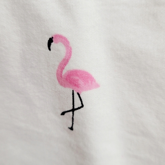 Emily Daniels Women's White Flamingo Print Button-Up Shirt  | Size Large - Picture 3 of 6